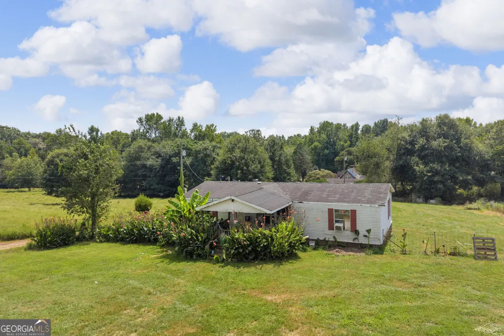 107 Black Snake Road Canon, GA 30520