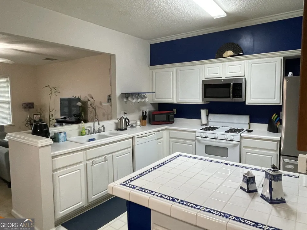 1845 Kilmington CT Alpharetta, GA 30009