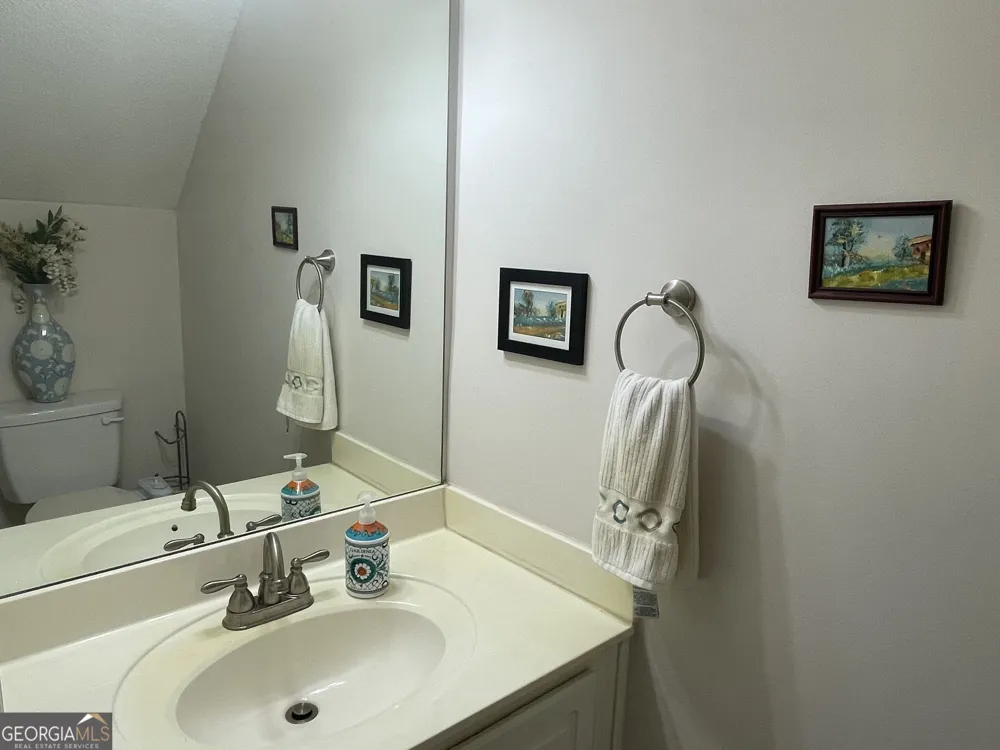 1845 Kilmington CT Alpharetta, GA 30009