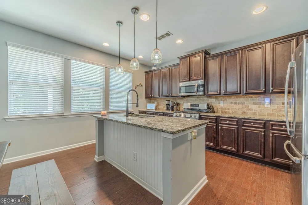1102 Bald Eagle TRCE Hoschton, GA 30548