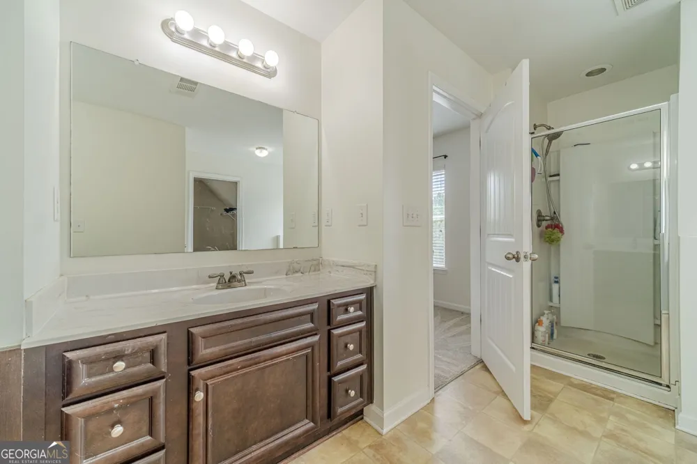 1102 Bald Eagle TRCE Hoschton, GA 30548