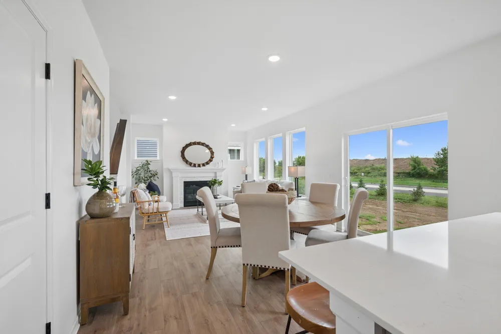 1473 Philipp Way Shakopee, MN 55379
