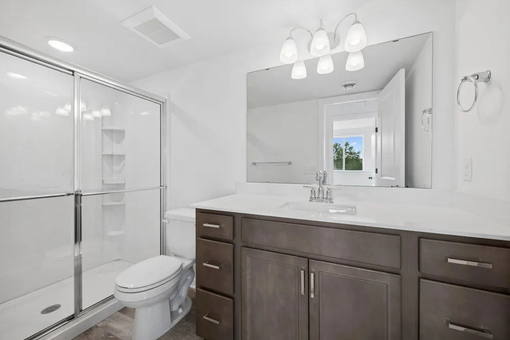 1473 Philipp Way Shakopee, MN 55379