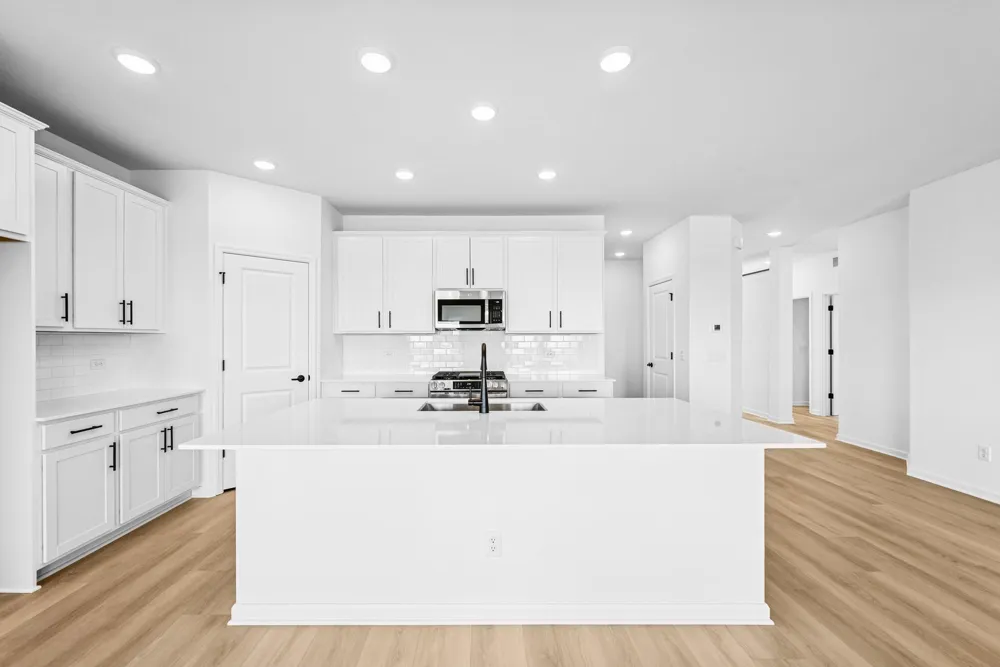1494 Tyrone Drive Shakopee, MN 55379