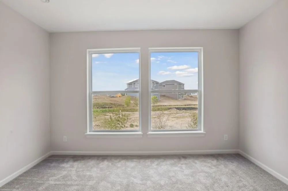 1494 Tyrone Drive Shakopee, MN 55379