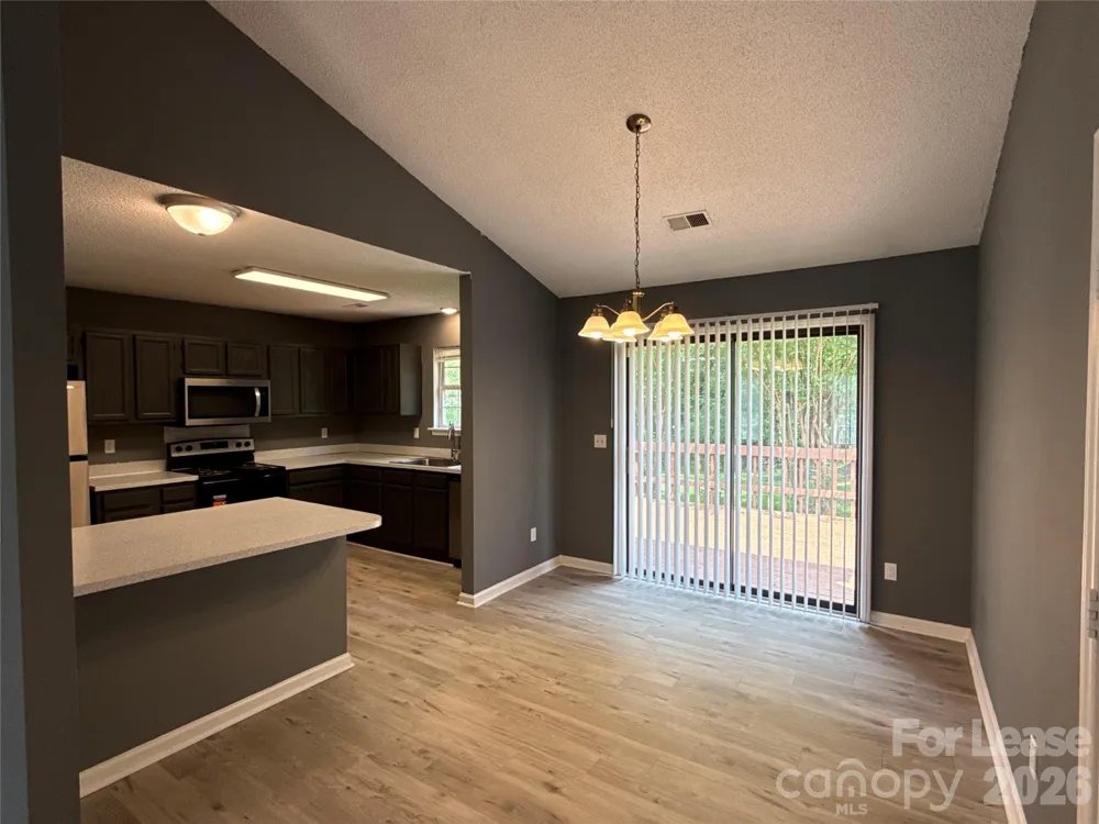 11111 Meadow Bank Lane Charlotte, NC 28262