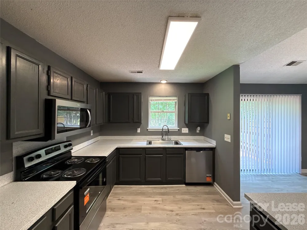 11111 Meadow Bank Lane Charlotte, NC 28262
