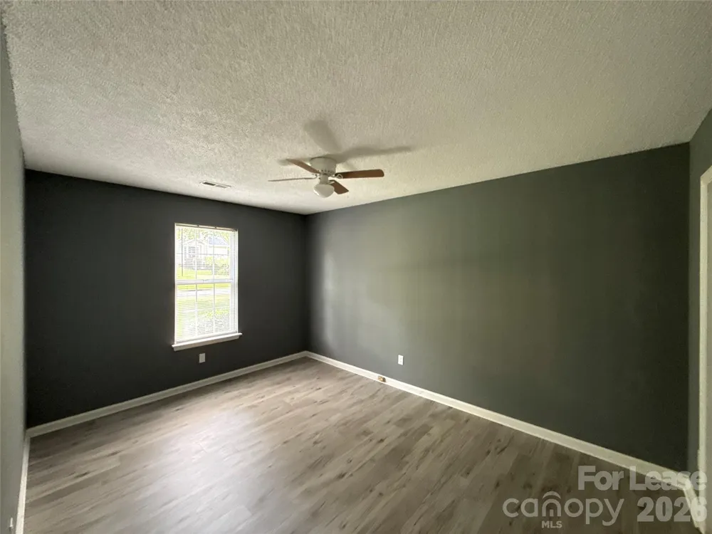 11111 Meadow Bank Lane Charlotte, NC 28262