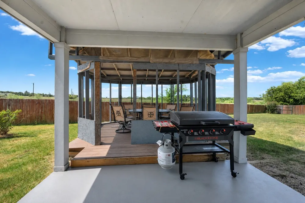 1208 Feather Crest Drive Krum, TX 76249