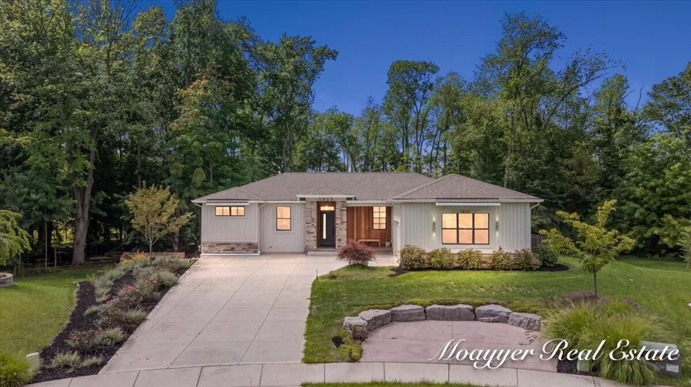 1835 Gloryfield Drive SW Byron Center, MI 49315