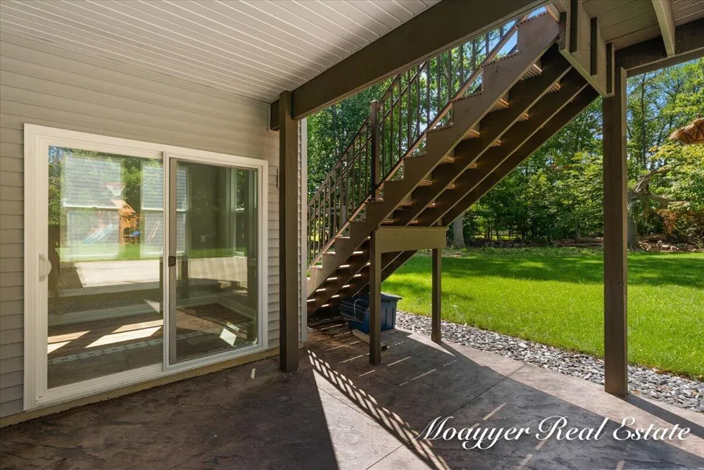 1835 Gloryfield Drive SW Byron Center, MI 49315
