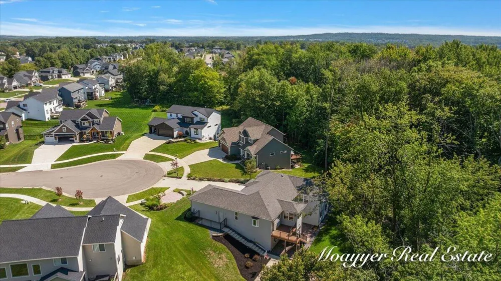 1835 Gloryfield Drive SW Byron Center, MI 49315