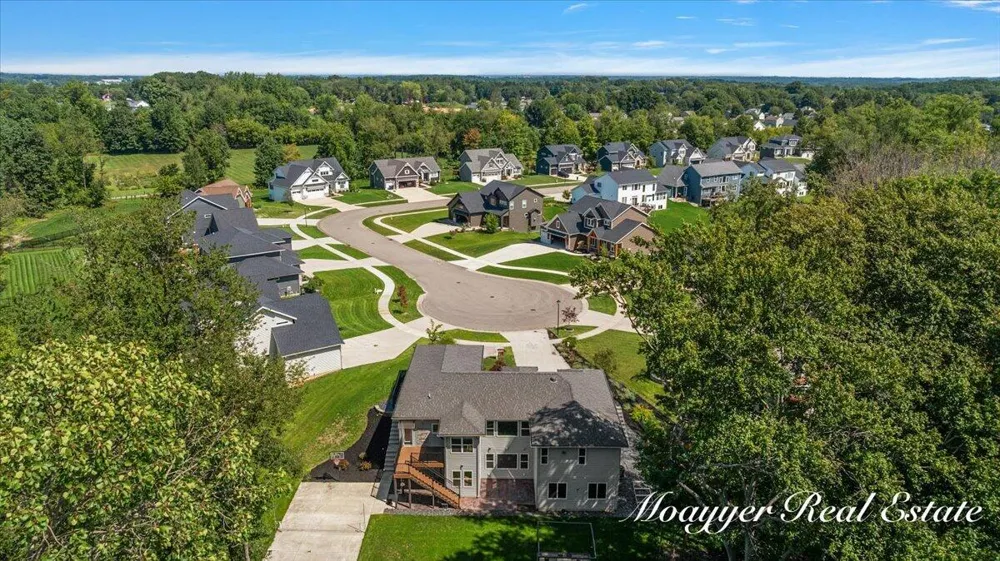 1835 Gloryfield Drive SW Byron Center, MI 49315