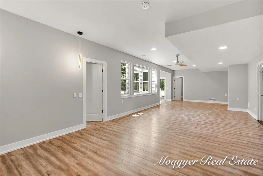 1835 Gloryfield Drive SW Byron Center, MI 49315