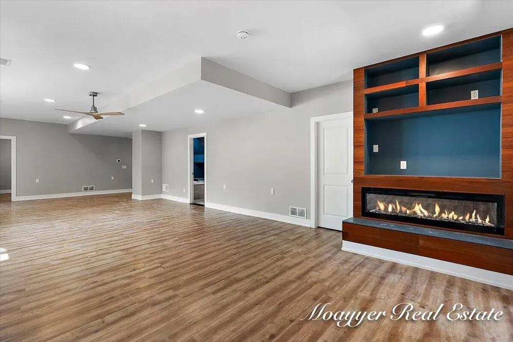 1835 Gloryfield Drive SW Byron Center, MI 49315