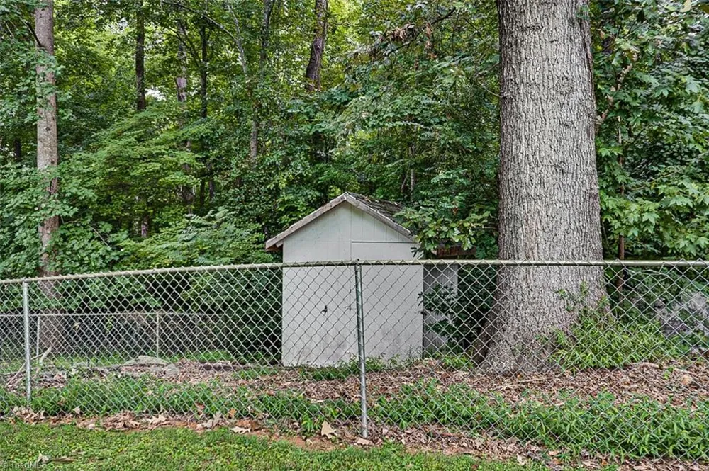 4667 Huntingwood Road Ramseur, NC 27316