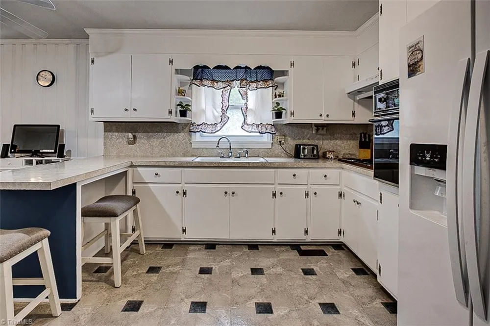 4667 Huntingwood Road Ramseur, NC 27316