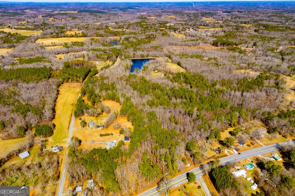 0 Hwy 166 E - 21+ acres E Bowdon, GA 30108