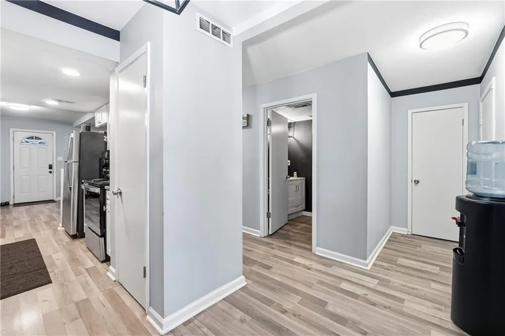 754 Garden View Drive Stone Mountain, GA 30083