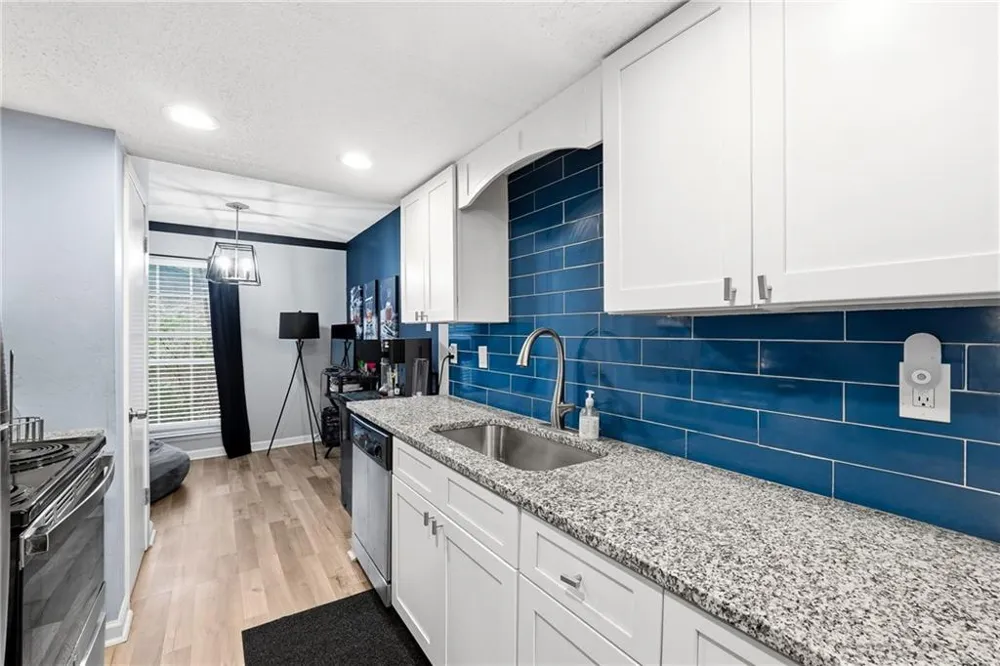 754 Garden View Drive Stone Mountain, GA 30083
