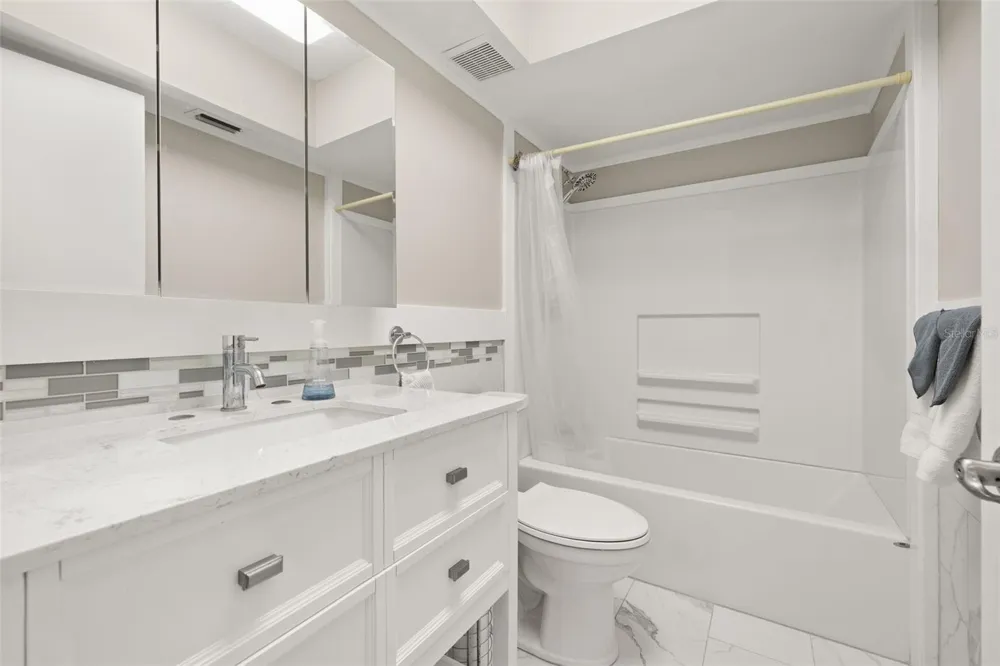 2025 SYLVESTER ROAD #P4 Lakeland, FL 33803