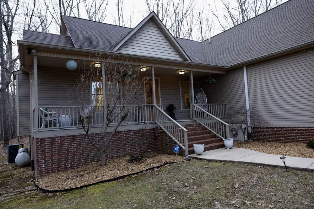 1629 Clifftops Ave Monteagle, TN 37356