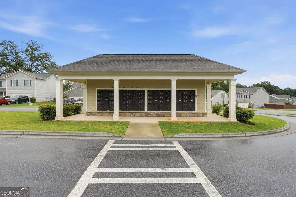 450 Starbuck PKWY Pendergrass, GA 30567