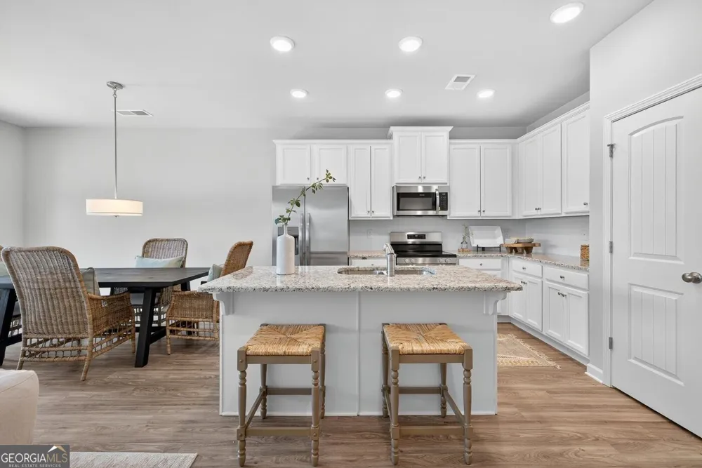 2852 Lillian LN Douglasville, GA 30135