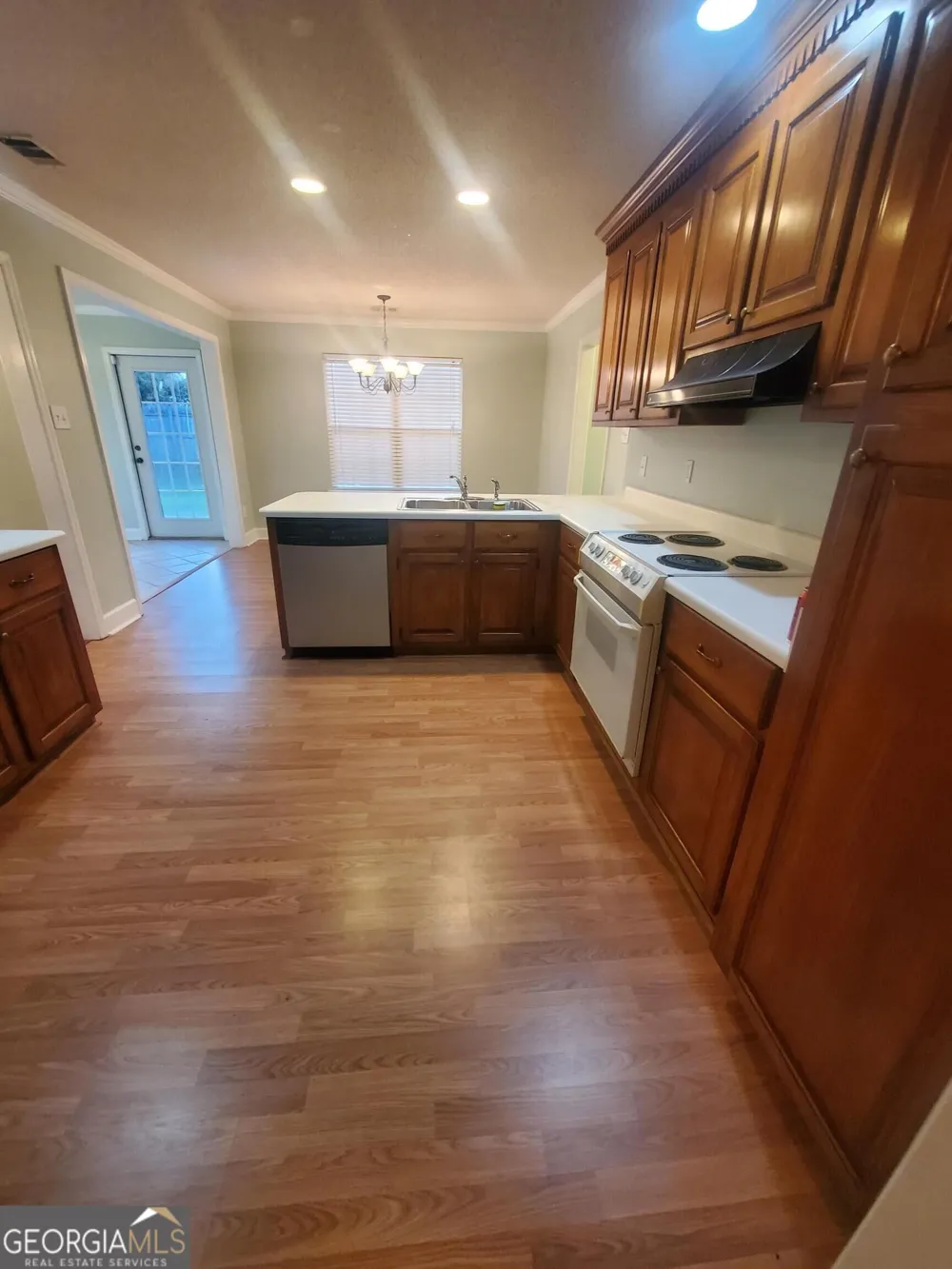 110 Caravelle CT Byron, GA 31008