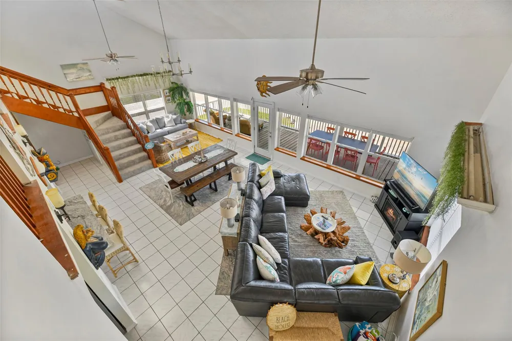 4112 Isla Del Sol Drive Galveston, TX 77554