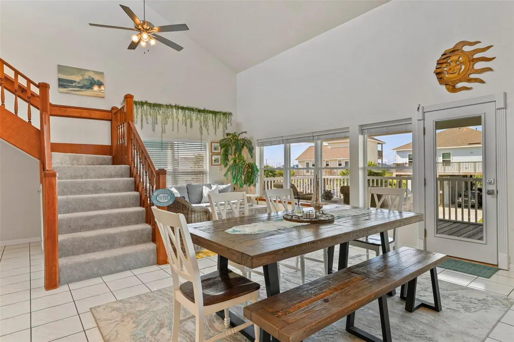 4112 Isla Del Sol Drive Galveston, TX 77554