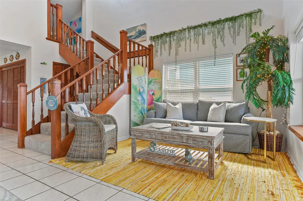 4112 Isla Del Sol Drive Galveston, TX 77554
