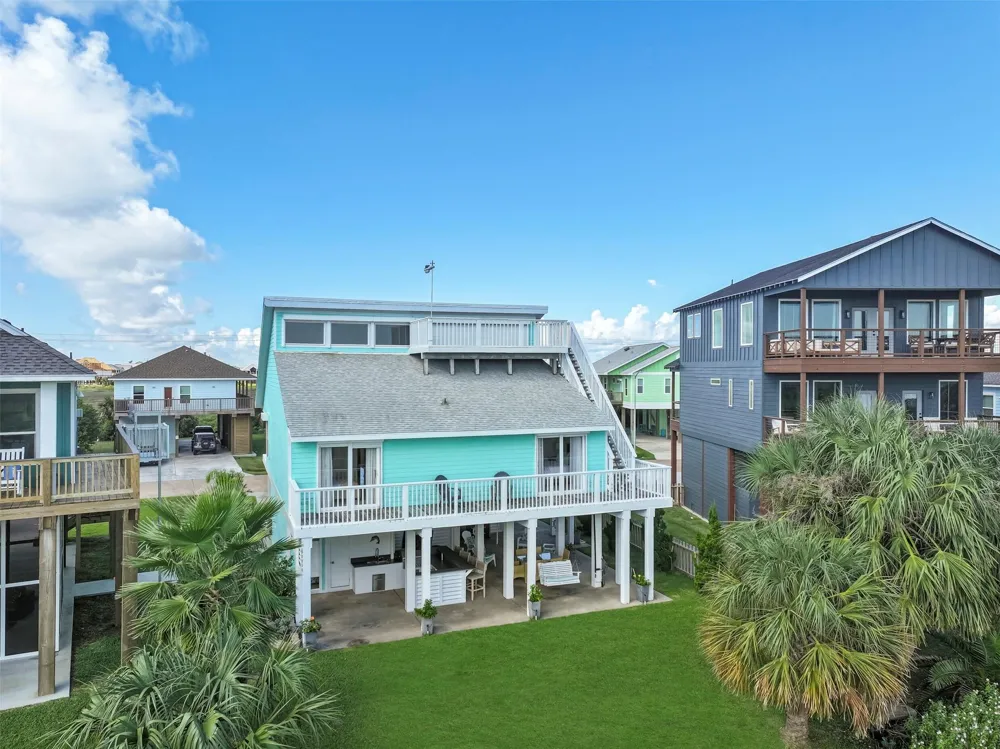 4112 Isla Del Sol Drive Galveston, TX 77554
