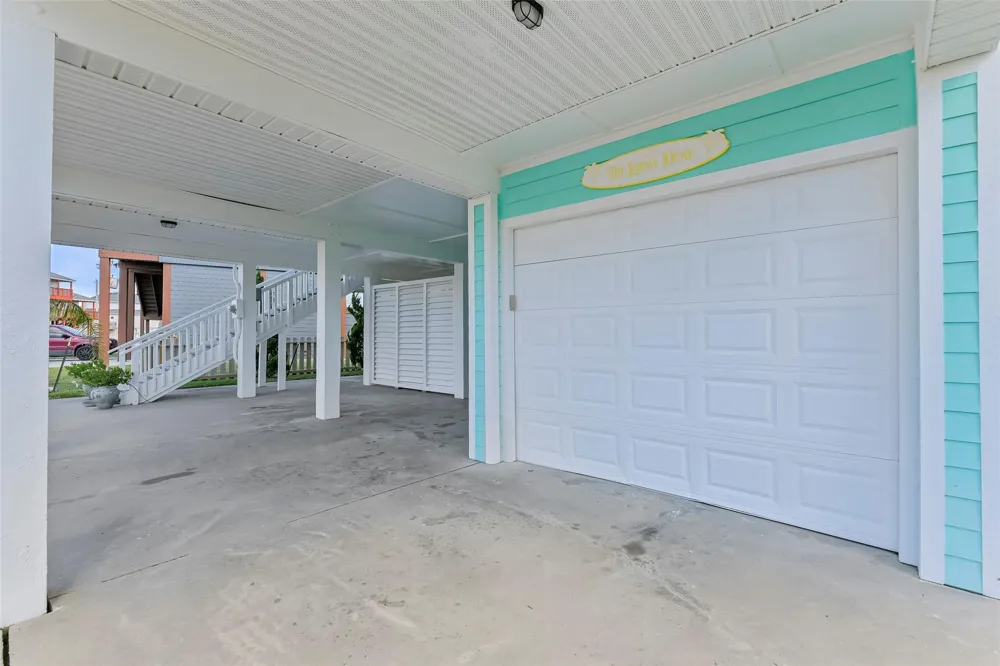 4112 Isla Del Sol Drive Galveston, TX 77554