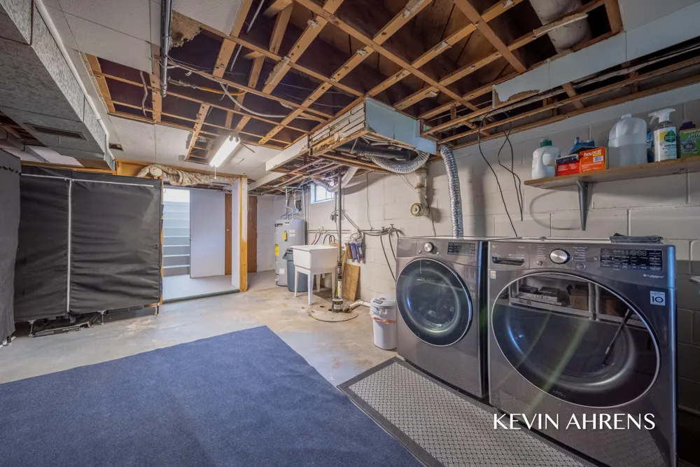 2414 Barry Street Hudsonville, MI 49426
