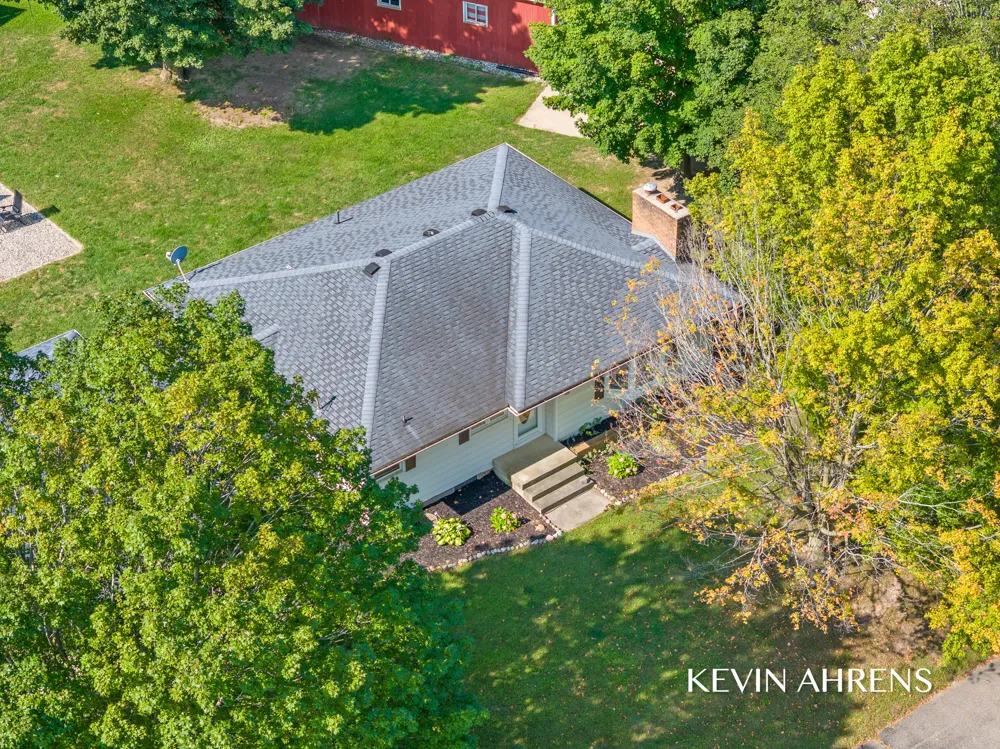2414 Barry Street Hudsonville, MI 49426
