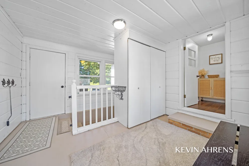 2414 Barry Street Hudsonville, MI 49426