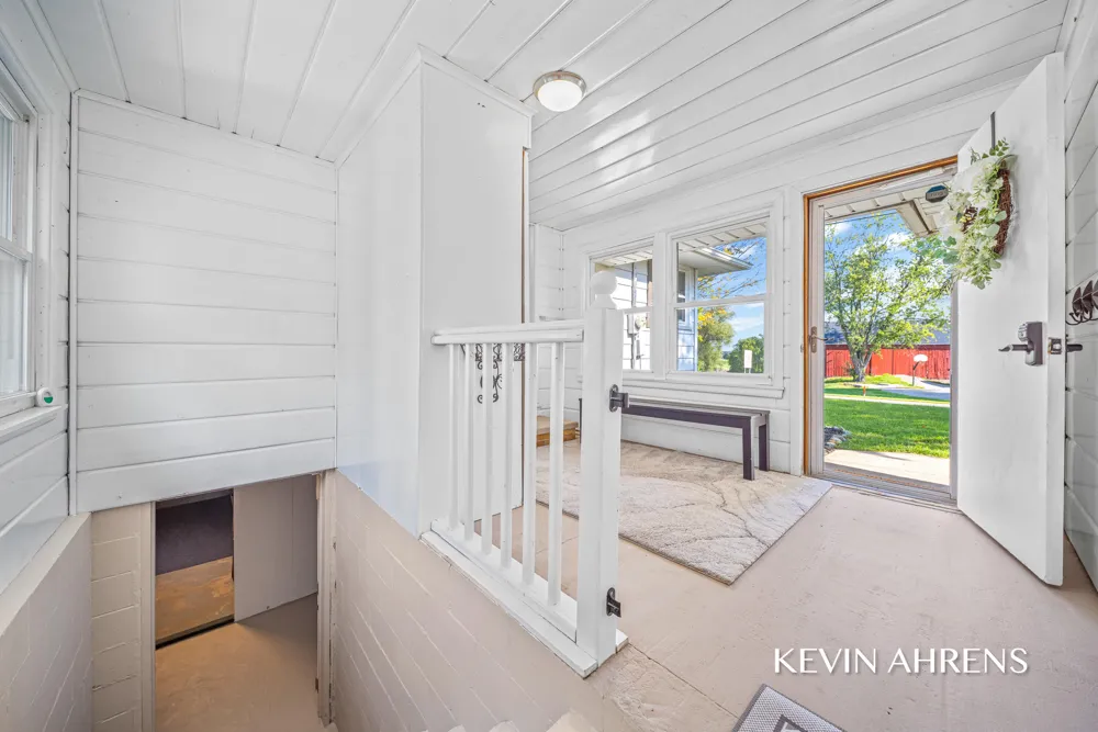 2414 Barry Street Hudsonville, MI 49426