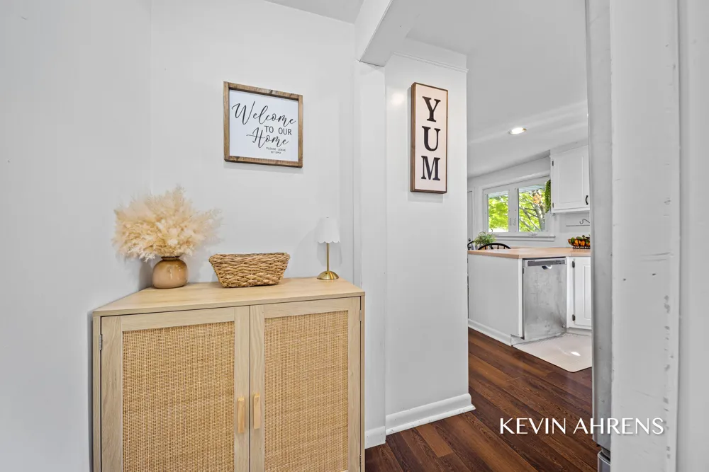 2414 Barry Street Hudsonville, MI 49426