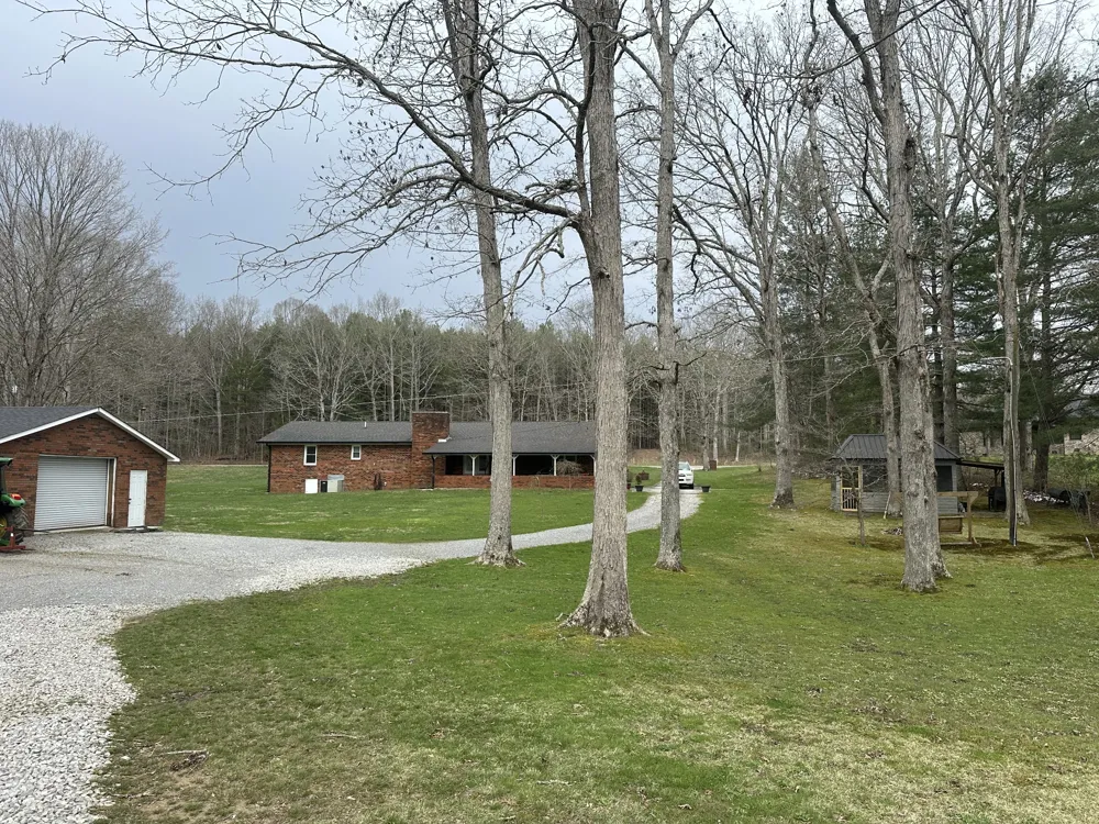 177 Plain View Lake Dr Tracy City, TN 37387