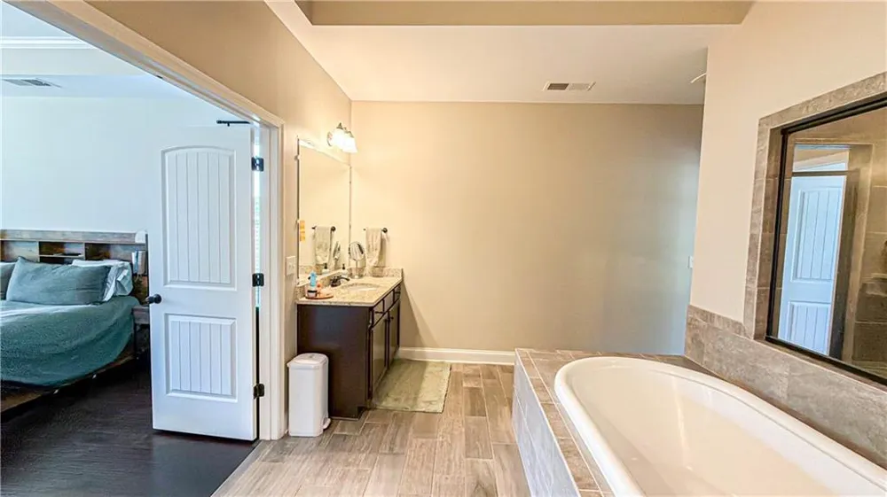 205 Vandalay Way Locust Grove, GA 30248