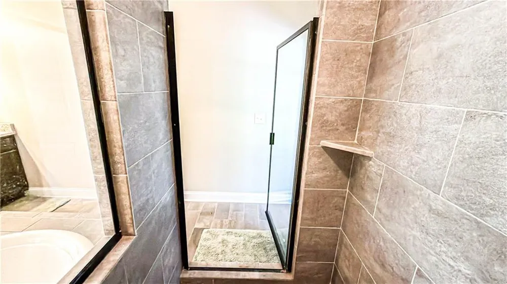 205 Vandalay Way Locust Grove, GA 30248