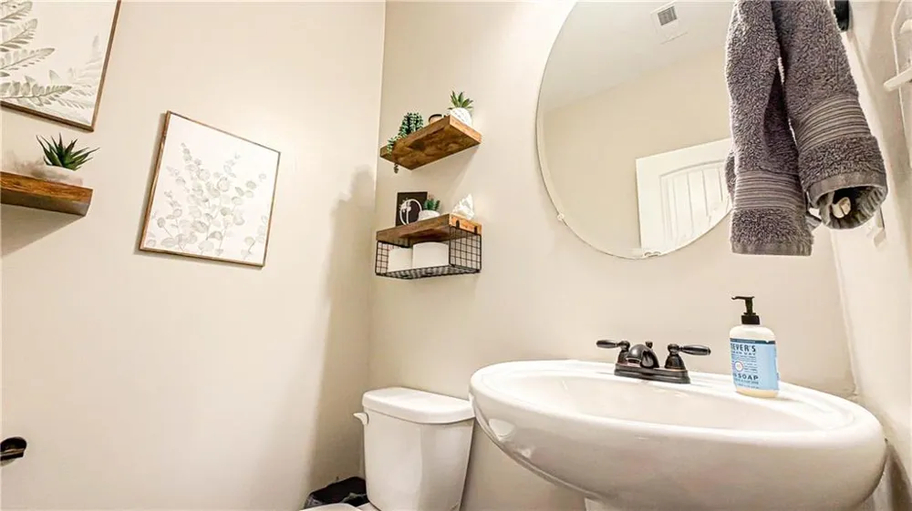 205 Vandalay Way Locust Grove, GA 30248