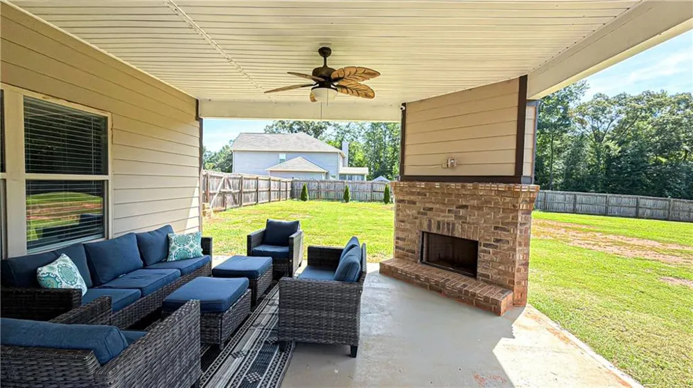 205 Vandalay Way Locust Grove, GA 30248