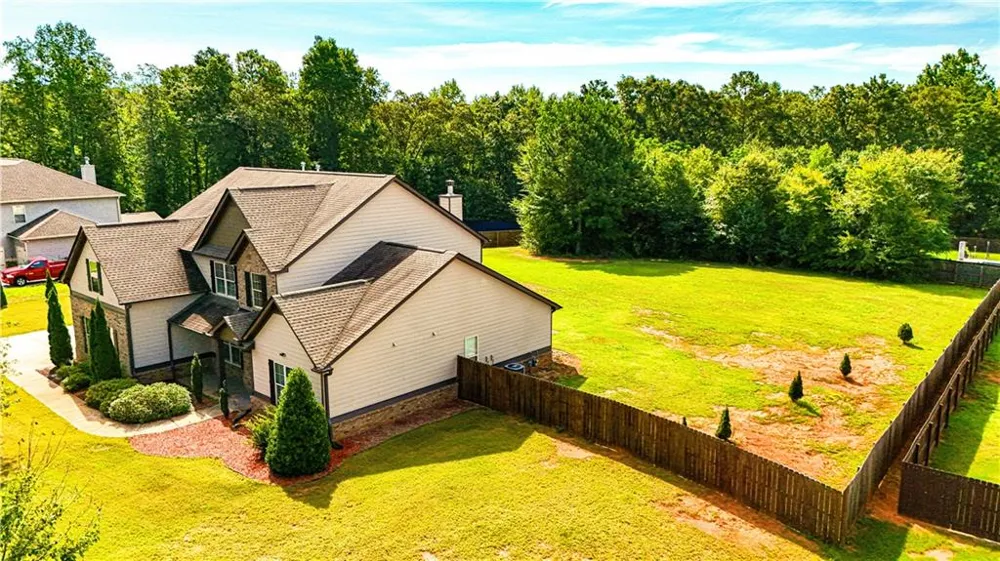205 Vandalay Way Locust Grove, GA 30248