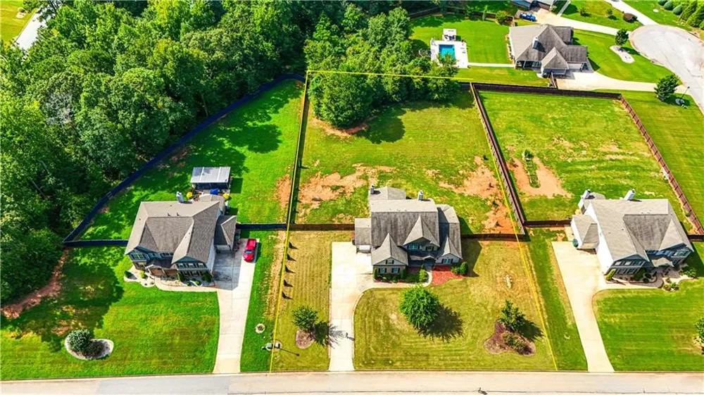 205 Vandalay Way Locust Grove, GA 30248