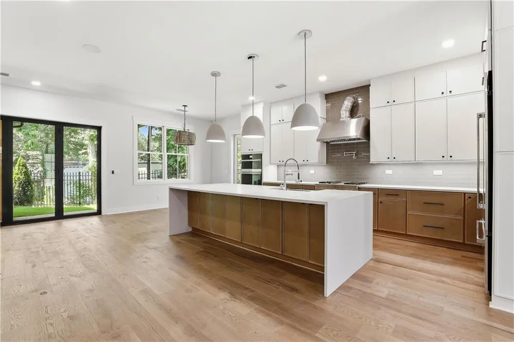 910 Laurel Brooke Avenue Peachtree City, GA 30269