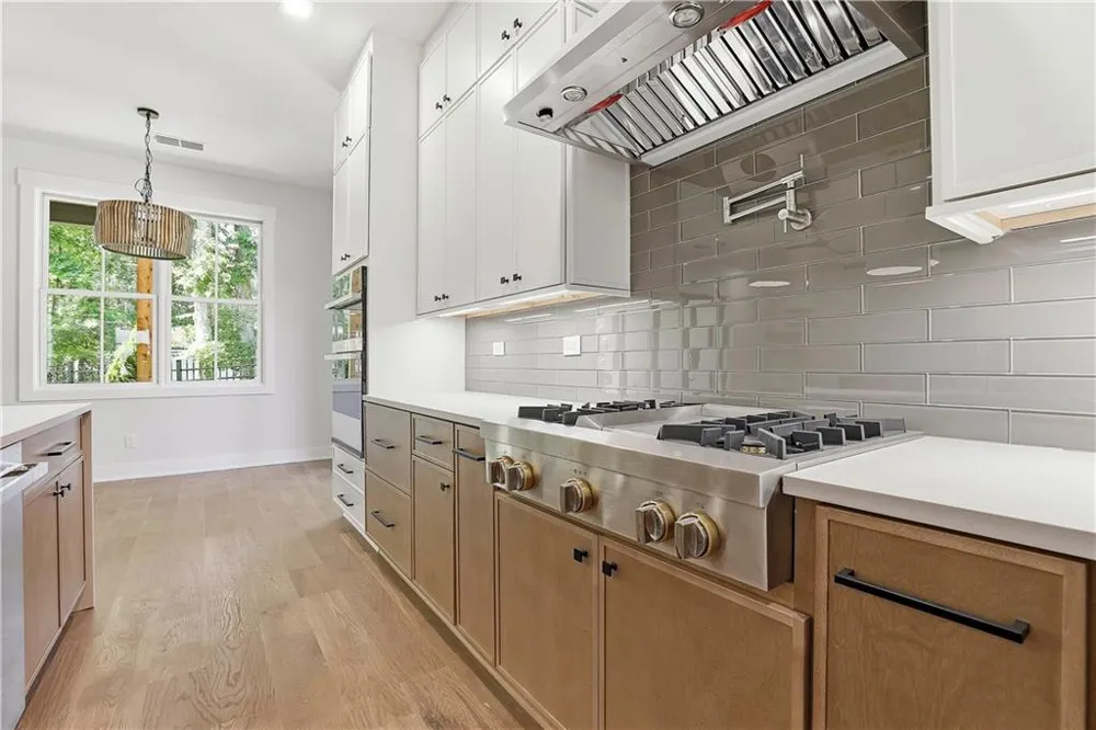 910 Laurel Brooke Avenue Peachtree City, GA 30269