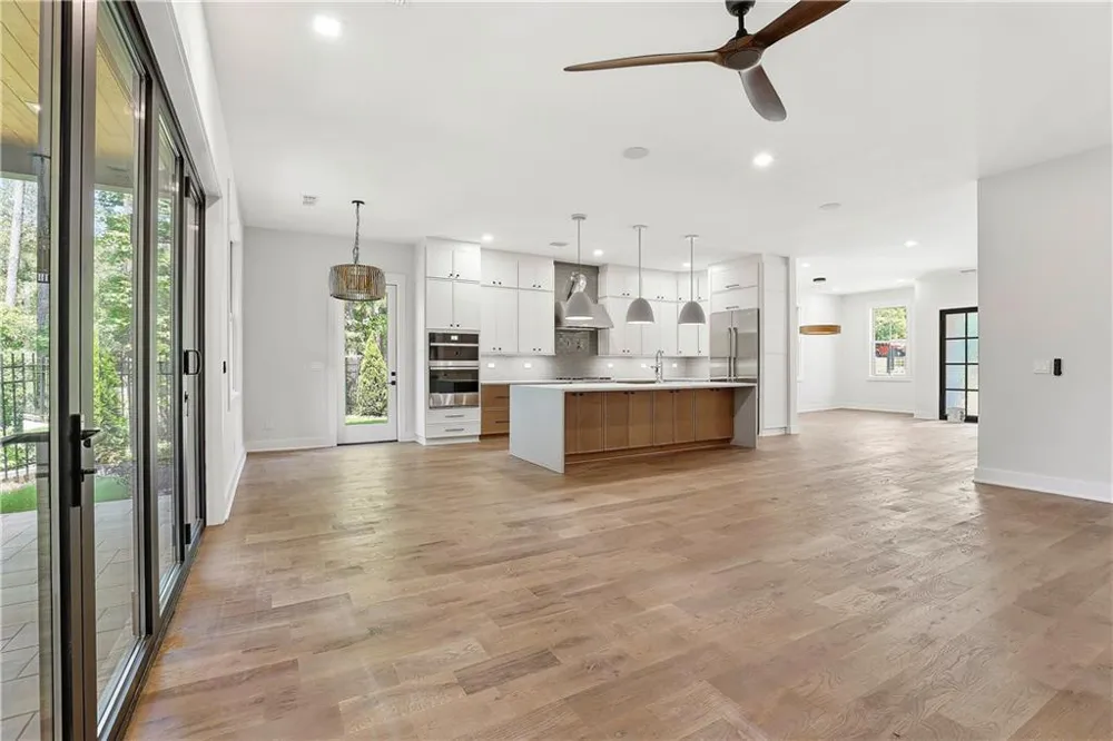 910 Laurel Brooke Avenue Peachtree City, GA 30269