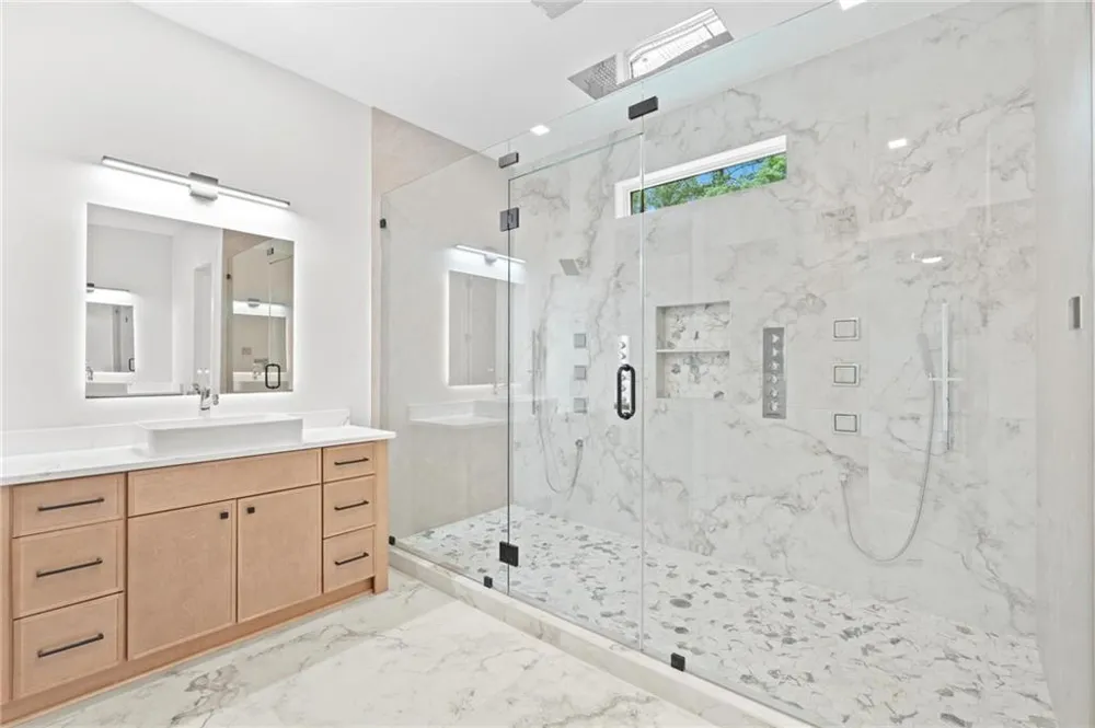 910 Laurel Brooke Avenue Peachtree City, GA 30269